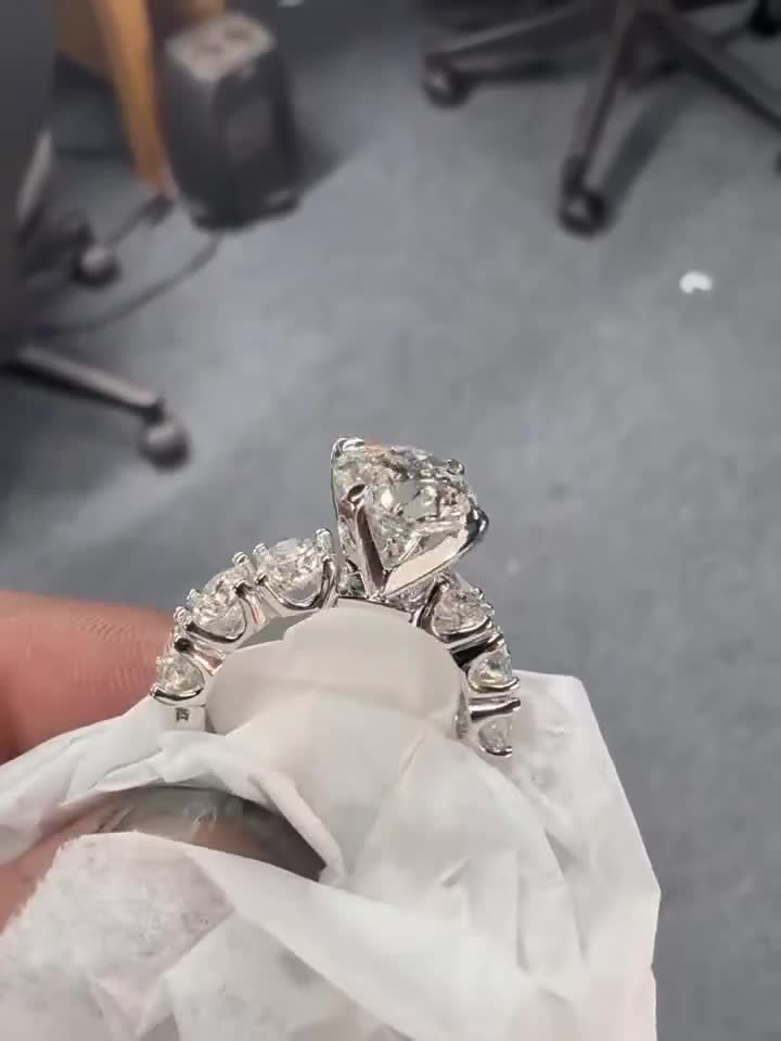 MOB Da Jeweler custom jewelry